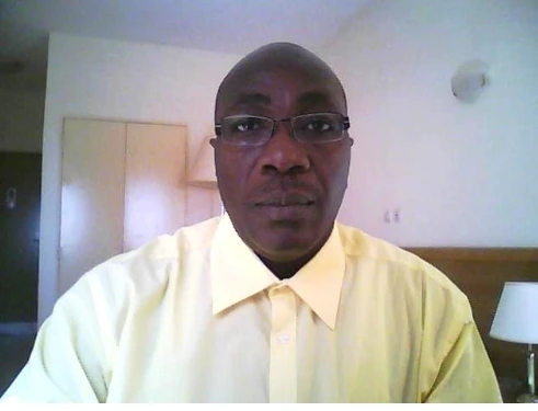 Hommage à un professeur de l'ENS d'Abidjan qui mérite respect et admiration